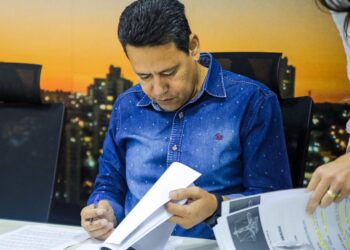 Vereador propõe 20 emendas em saúde, lazer, educação e mais áreas à LDO da Capital