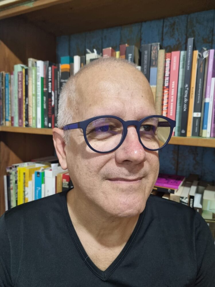 Livro de poemas “Alcácer-Quibir” é lançado na 7ª Feira Literária de Bonito no dia 7 de julho