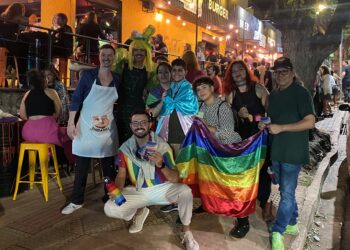 Blitz leva cores do orgulho LGBTQIA+ para bares de Campo Grande