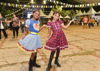 Arraial de Santo Antônio segue até terça-feira em parceria com 34 entidades assistenciais