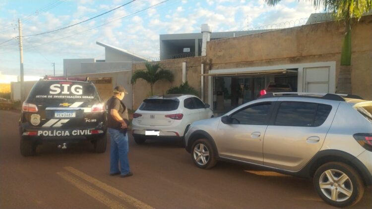 Campo-grandense é preso com arma de fogo, após brigar em balada e atirar para o alto