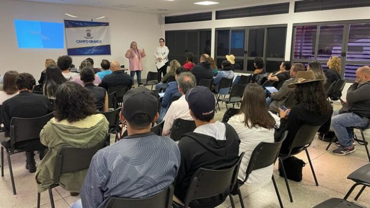 Prefeitura assina termo de adesão à lei Paulo Gustavo