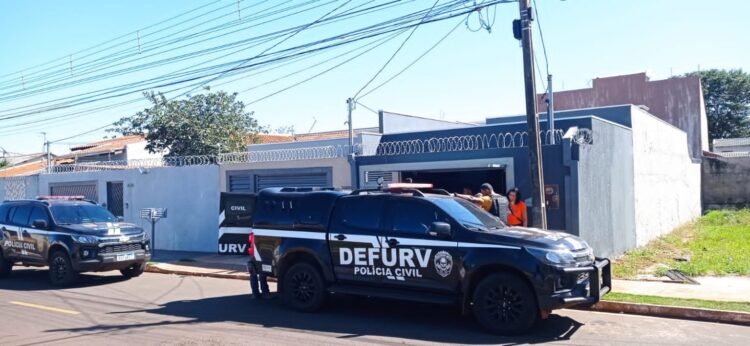 Mandante de roubos de veículos na Capital é preso por equipe da DEFURV