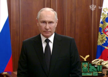 “Punhalada nas costas”, diz Putin sobre rebelião de mercenários