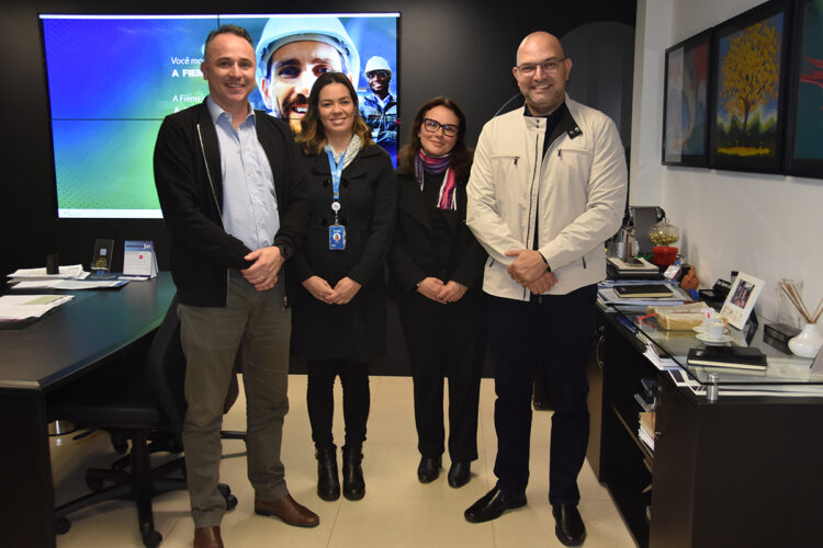 Diretor-regional do Senai e secretário de Educação debatem criação de grupo permanente para parcerias