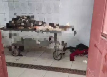 Idosa de 69 anos é morta a golpe de faca durante assalto à residência