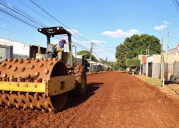 Prefeitura avança com obras de drenagem e pavimentação asfáltica no Residencial Oliveira