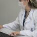 Prefeitura convoca médicos para atendimento clínico, ambulatorial e saúde mental