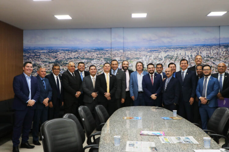 Vereadores fortalecem parceria com Governo para atender demandas da população da Capital