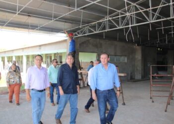 Secretários percorrem obras executadas pelo Governo em Bela Vista e recebem demandas para novas parcerias