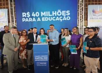 Prefeitura lança revitalização das escolas da região do Prosa e anuncia asfalto do Noroeste