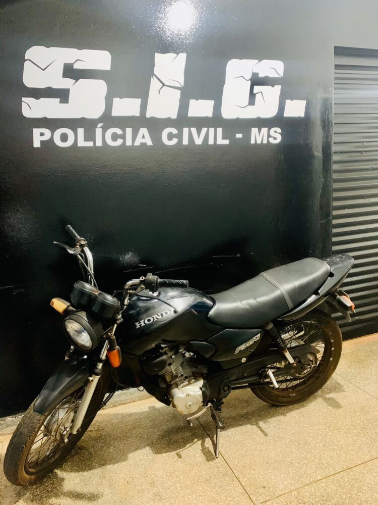 Motocicleta roubada de entregador é recuperada e ladrão preso pela SIG