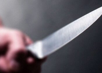 Homem tem vísceras expostas ao ser esfaqueado, após briga em bar do São Conrado