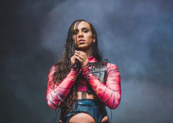 Linn da Quebrada é confirmada como grande atração da 20ª Parada LGBT+ de Campo Grande