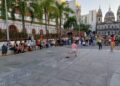 Bailarino da Cia de Dança do Pantanal se apresenta com artistas da República Tcheca e refugiados da Ucrânia