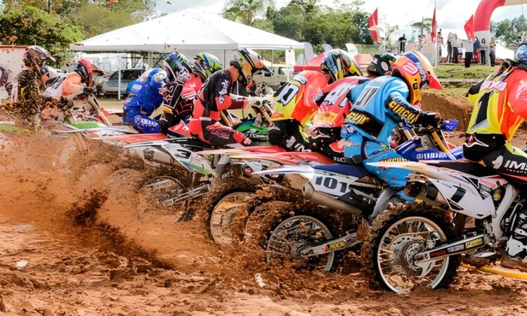 Comemorando 124 anos, CG recebe mais de 600 pilotos no Campeonato Brasileiro de Motocross