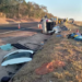 Colisão entre Renault e carreta mata casal e deixa adolescente e criança feridos na BR-163