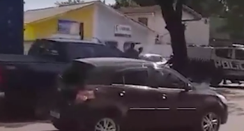 Subtenente da reserva da PM mata dois, que seriam assaltantes e tentaram levar sua Hilux