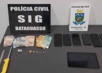 Motorista que estaria em cárcere é encontrado em casa de traficante fumando crack