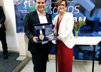 Senador é homenageado pelo Conselho Regional de Educação Física de MS