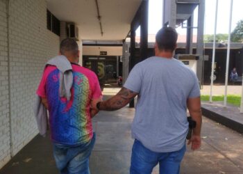 VÍDEO: Homem aciona PCC para vingar ex e atual namorado, em Tribunal do Crime, e acaba preso