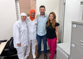 Técnicos do Sesi iniciam projeto de inteligência artificial na Bello Alimentos em Itaquiraí