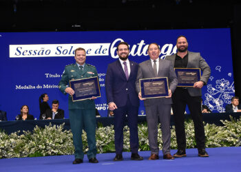 Chefe de gabinete e diretor da Fiems recebem títulos de Cidadão Campo-grandense
