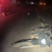 Dois motociclistas são atropelados durante ultrapassagem por caminhão e morrem em MS