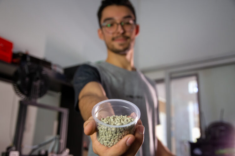 Com apoio da Fundect startup de Campo Grande inova com impressão 3D sustentável