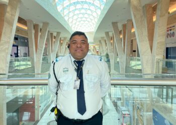 Conheça histórias de quem completa uma década de trabalho junto à shopping da Capital