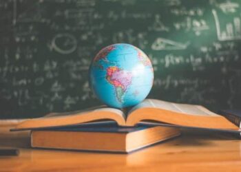 Brasil é um dos países que menos investe em educação básica de