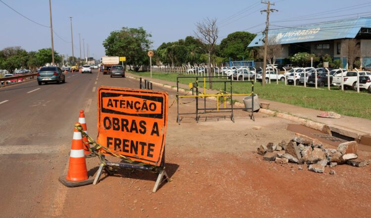 Governo paga 1ª parcela de convênios e libera R$ 6 milhões para obras de asfalto em Campo Grande