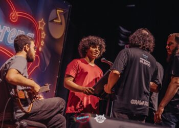 Em Dourados, professora mobiliza estudantes para gravações no Estúdio Móvel Fesmorena