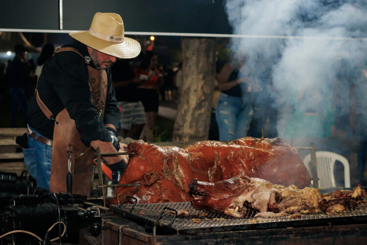 Em 3 dias, Festival Internacional da Carne movimenta cerca de 25 mil pessoas