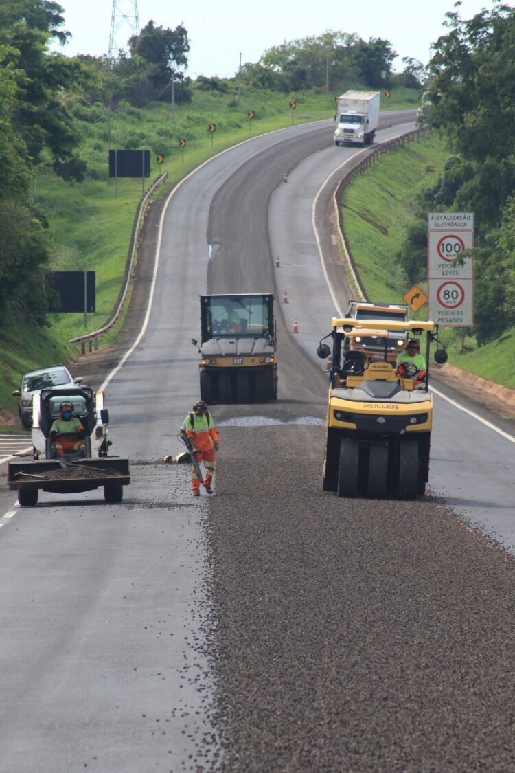 Vai viajar no feriado? Confira trechos com intervenções na BR-163 em MS nesta quarta