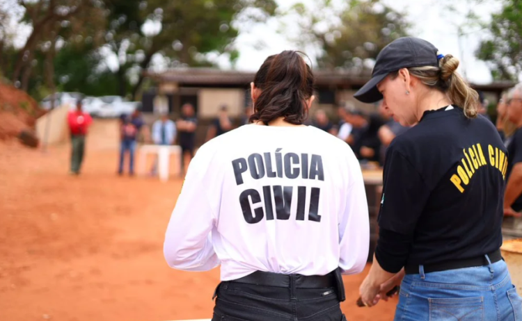 Governo investe R$ 5,8 milhões e substitui armas de todos os policiais civis da ativa