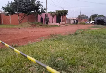 Pistoleiro é morto ao trocar tiros com policiais paraguaios na fronteira