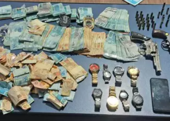 Mulher deve R$ 8 mil em drogas pro marido e é mantida em cárcere privado por ele