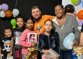 Dias das Crianças se aproxima e Naruto de CG arrecada brinquedos para festa dos pequenos