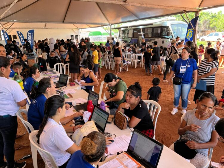 Prefeitura levou atendimento de Direitos Humanos para 320 famílias da Aldeia Água Bonita