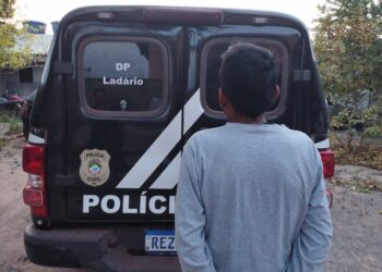 Homem que tentou estuprar jovem de 26 e descumpria medidas protetivas é preso