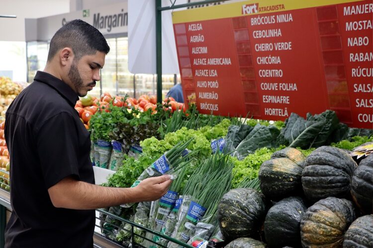 “O papel do nutricionista é mostrar que é possível ter hábitos mais saudáveis”, afirma especialista