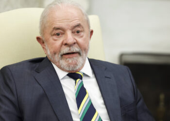 Cirurgia que Lula vai se submeter é considerada ‘de grande porte’