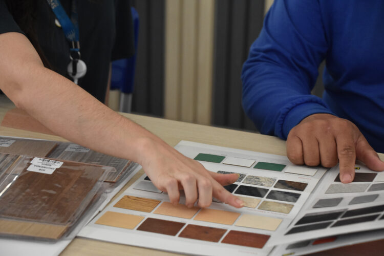 Senai na prática: alunos de Design de Interiores desenvolvem sala de estudos em parceria com a Greenplac