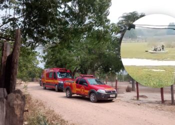 Polícia e bombeiros fazem busca por feto descartado por mulher, após aborto