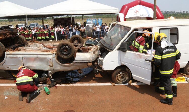 Simulado de acidente chama a atenção na Capital por grandes proporções