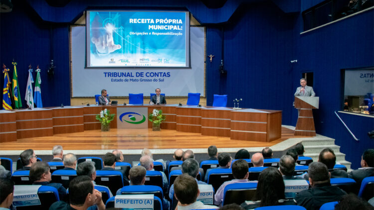 Receita própria municipal é tema de reunião técnica e oficinas no TCE-MS