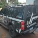 Jovem de 18 anos é morto a golpes de faca em terreno baldio e polícia investiga 3 suspeitos