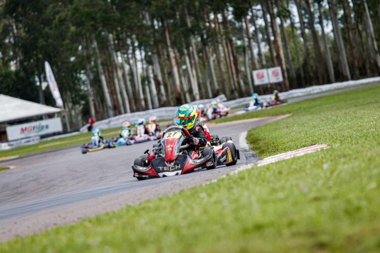 Com apoio da Fundesporte, Fabinho Bianchi disputa o Brasileiro de Kart no Sul do país