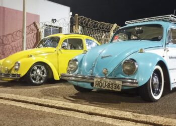 Encontro de carros antigos une hobby a solidariedade neste sábado
